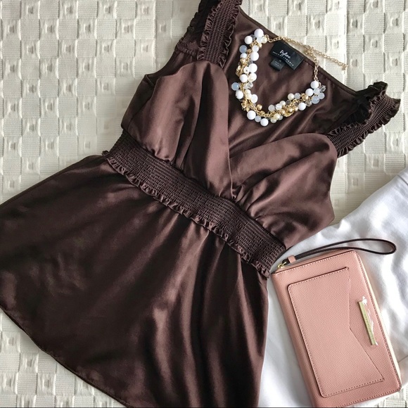 byline Tops - Byline brown top